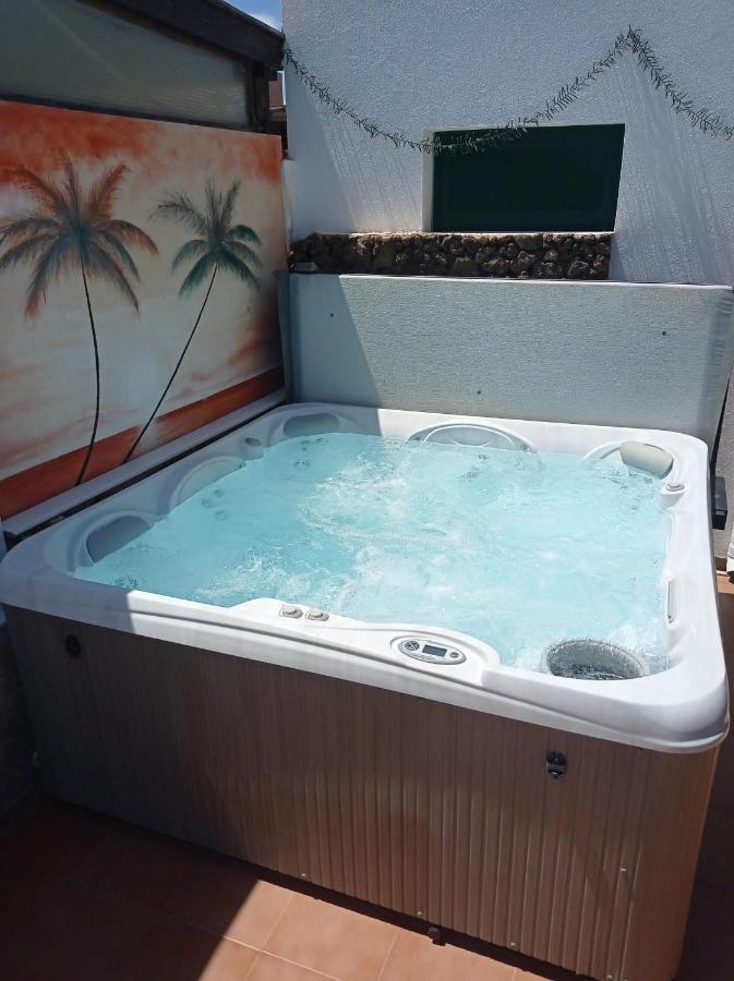 Casa Orilla! Beautiful Private Holiday Villa With Hot Tub Ла Олива Екстериор снимка