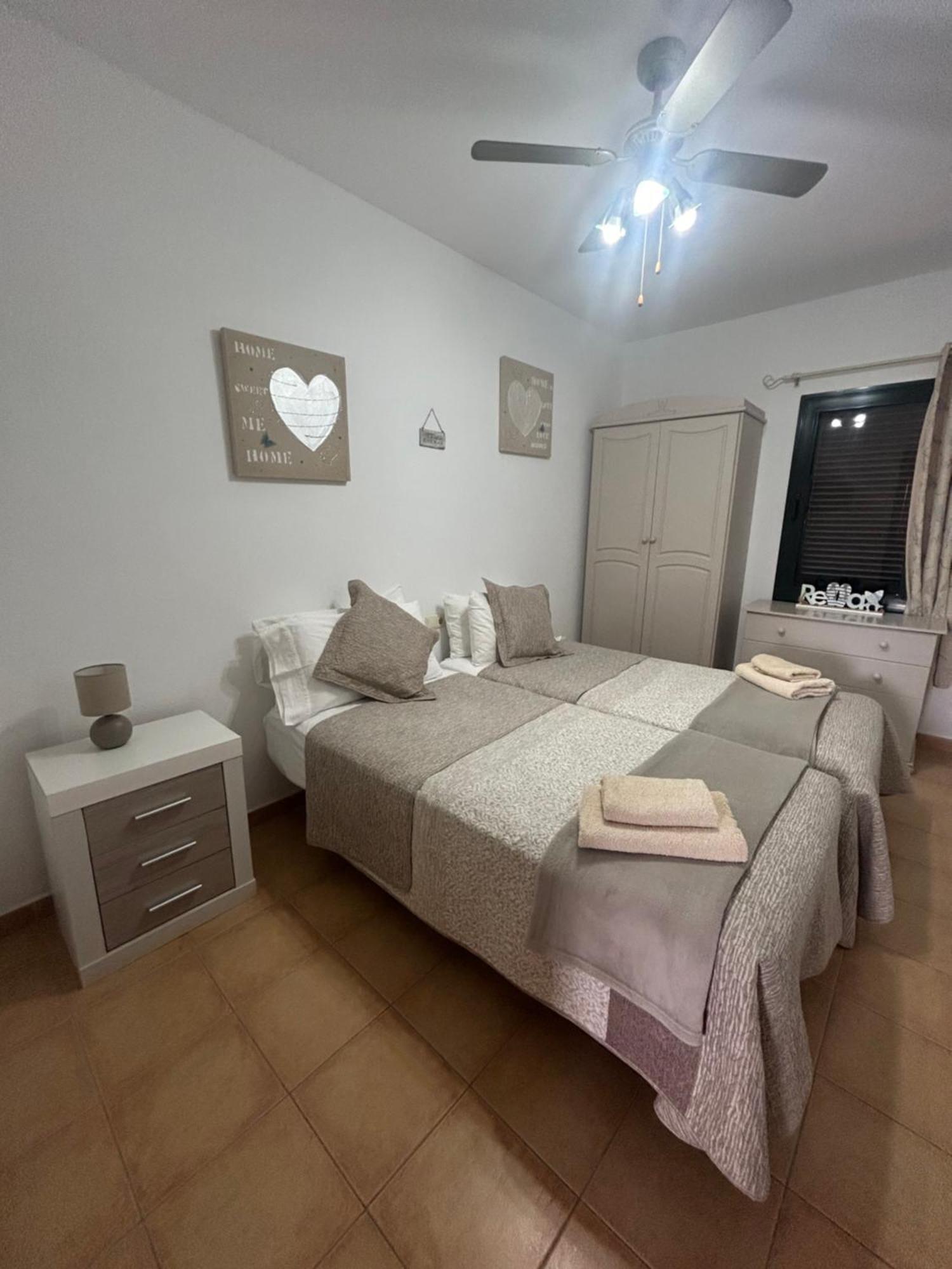 Casa Orilla! Beautiful Private Holiday Villa With Hot Tub Ла Олива Екстериор снимка